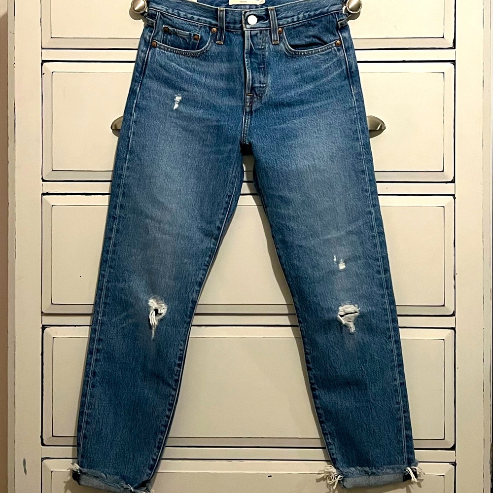 Levi jeans